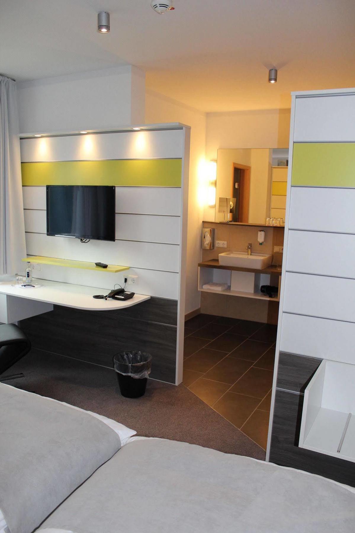 Hotel Ripken Kirchhatten Eksteriør bilde